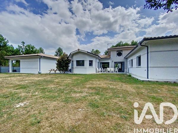 Maison à vendre 10 pièces 236 m² Langon