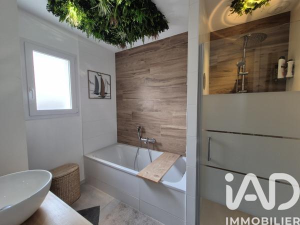 Maison à vendre 4 pièces 80 m² Saint-Vincent-sur-Jard