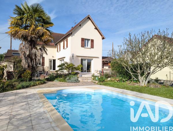 Maison à vendre 8 pièces 156 m² Auxerre