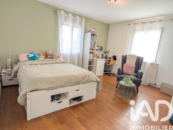 Maison à vendre 8 pièces 156 m² Auxerre