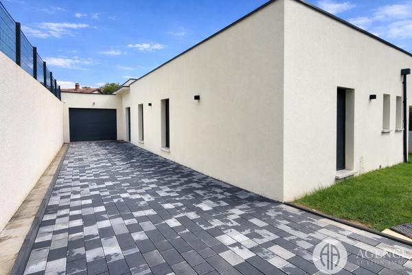 Chanas (38150) VILLA CONTEMPORAINE D’EXCEPTION – L’ART DE FAIRE NAÎTRE SA MAISON