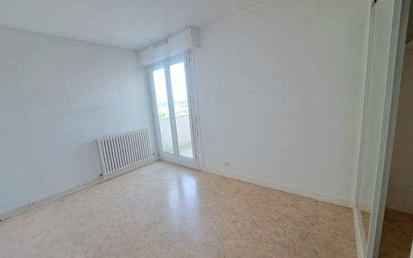 Appartement à vendre    3 pièces • 67,68 m2 Royan