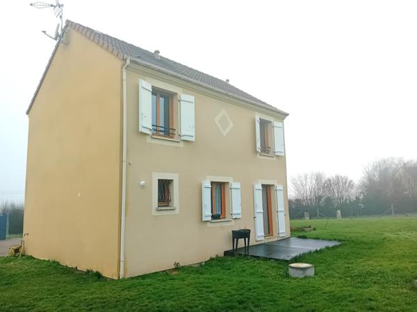 Maison traditionnelle au calme  3 chambres, jardin