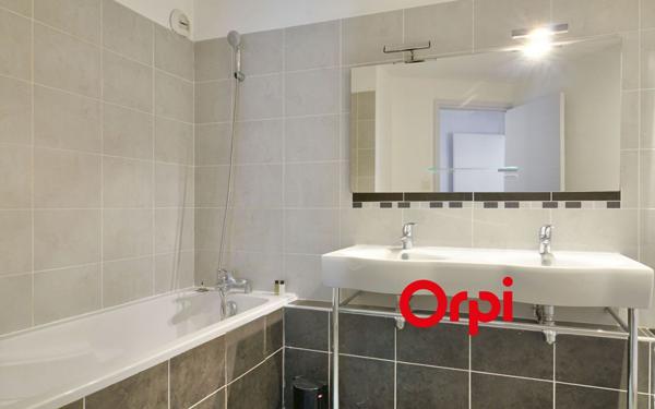 Appartement à louer    4 pièces • 116,23 m2 Lyon 5
