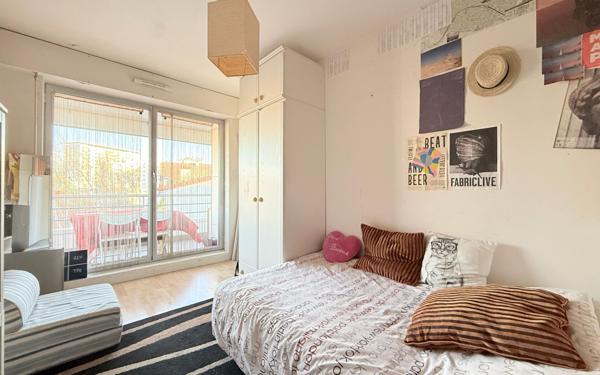 Appartement à vendre    5 pièces • 95,17 m2 Vanves