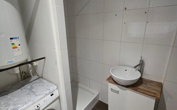 Appartement à vendre    2 pièces • 32,84 m2 Narbonne