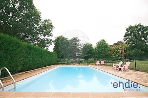 Propriété XIX ° avec 10 ha Bois et Parc !!