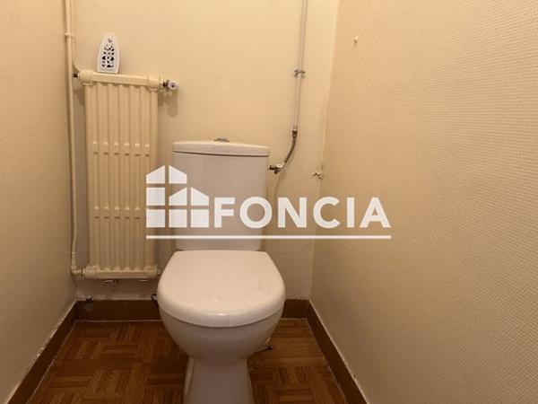 Location Appartement 3 pièces 75.87 m² - 6 RUE DE TLEMCEN Gien 45500