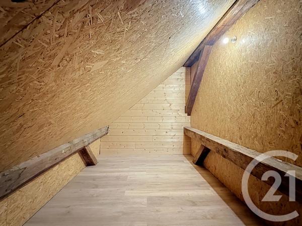 Appartement à vendre  7 pièces - 186 m 2   TANINGES  - 74