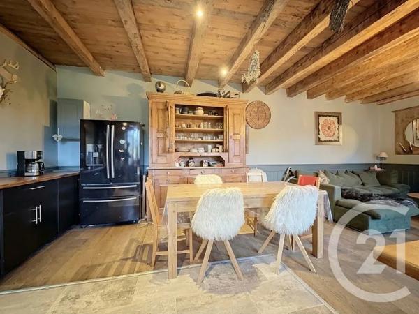 Appartement à vendre  7 pièces - 186 m 2   TANINGES  - 74