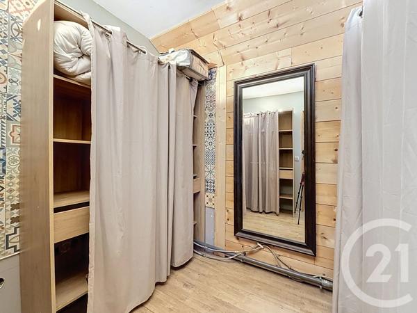 Appartement à vendre  7 pièces - 186 m 2   TANINGES  - 74