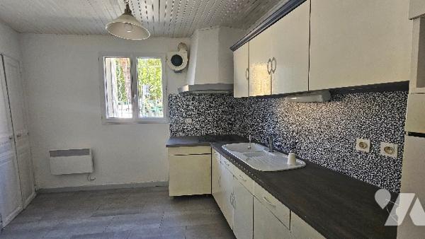 Fort potentiel pour ce T2/3 à proximité de toutes commodités