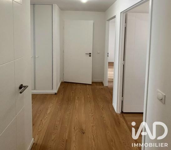 Appartement à vendre 3 pièces 64 m² La Courneuve