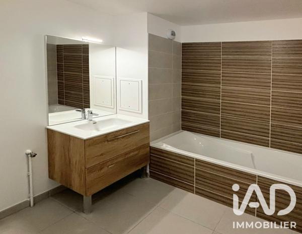 Appartement à vendre 3 pièces 64 m² La Courneuve