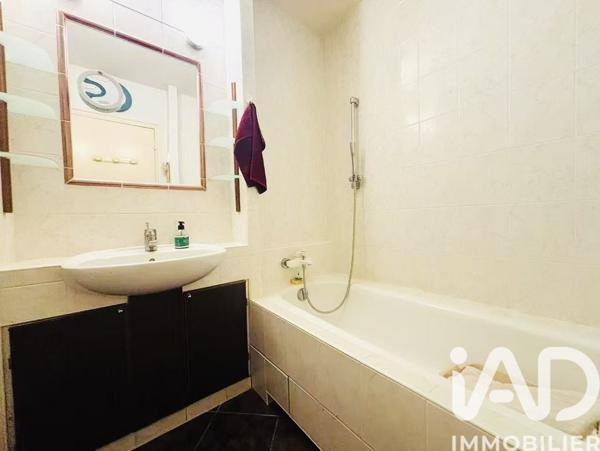 Appartement à vendre 3 pièces 68 m² Rosny-sous-Bois