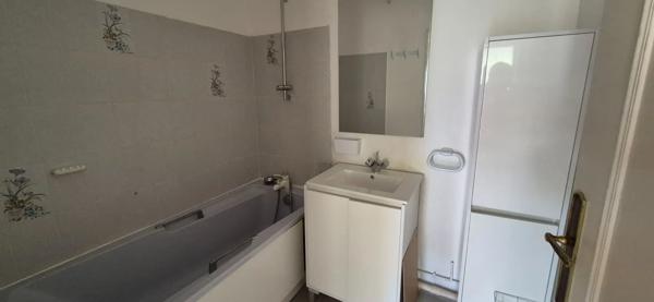 Appartement à vendre 4 pièces 77m² Saint-Omer (62500)