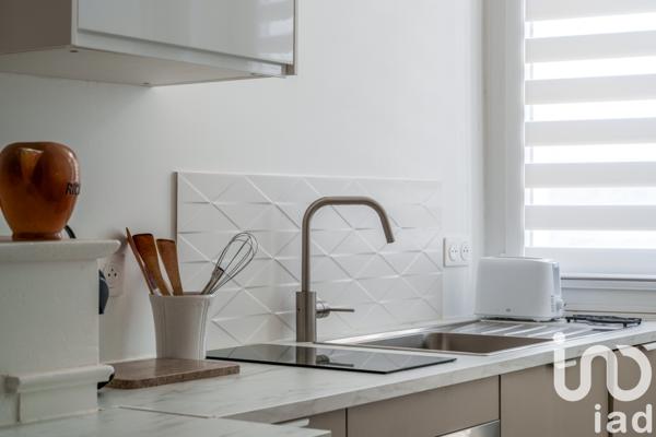 Maison à vendre 7 pièces 170 m² Monts