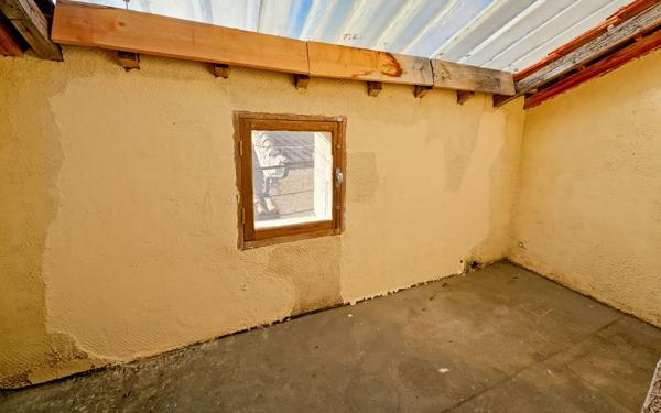 Maison à vendre    2 pièces • 53,76 m2 Saint-Étienne-les-Orgues