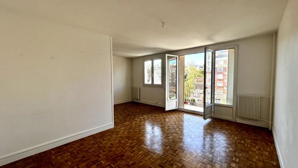 Charmant appartement 3 pièces à Ivry-sur-Seine, proche gare et commodités