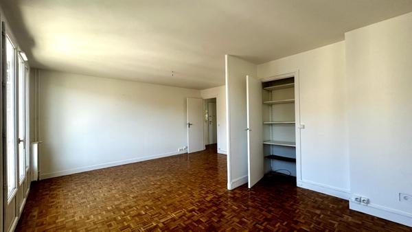 Charmant appartement 3 pièces à Ivry-sur-Seine, proche gare et commodités