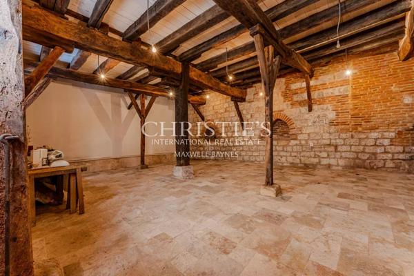 Exclusivement via Maxwell Baynes Maison de ville au centre de Gimont – Toulouse à 1 heure