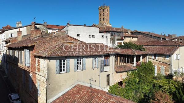 Exclusivement via Maxwell Baynes Maison de ville au centre de Gimont – Toulouse à 1 heure