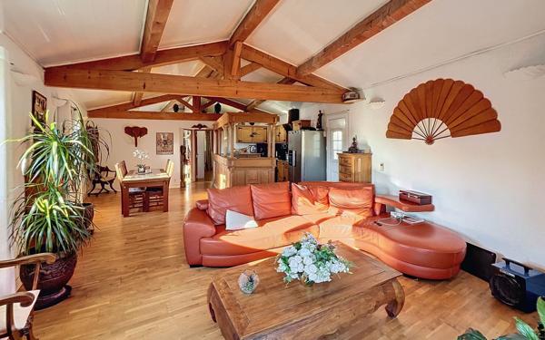 Maison à vendre    15 pièces •  Les Adrets-de-l'Estérel