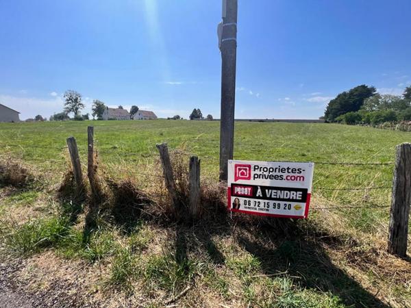 70130 - FRETIGNEY ET VELLOREILLE - Terrain 11010 m² - Prix : 185000  honoraires charge vendeur