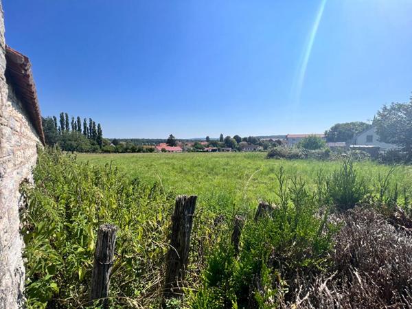 70130 - FRETIGNEY ET VELLOREILLE - Terrain 11010 m² - Prix : 185000  honoraires charge vendeur