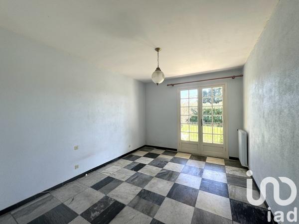 Maison traditionnelle 7 pièces de 179 m² à Mougins (06250)