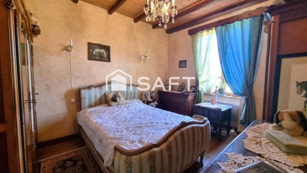 Charmant petit corps de ferme du XVIIIe siècle avec vue dégagée