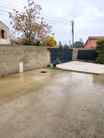 L'Isle-sur-la-Sorgue (84800) MAISON RENOVEE DE PLAIN PIED QUARTIER RECHERCHE PROCHE DE LA VILLE