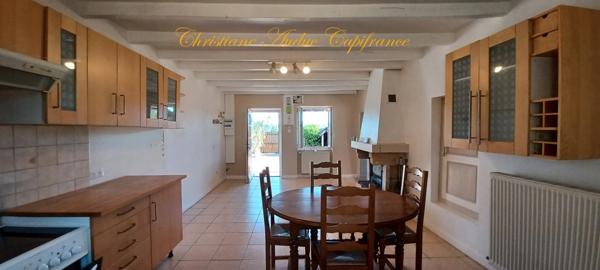 Maison à vendre 4 pièces 93 m² proche de CHAROLLES sur parcelle de terrain de 1970 m²