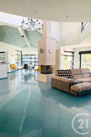 Maison à vendre  11 pièces - 277,50 m2 LA TRANCHE SUR MER - 85