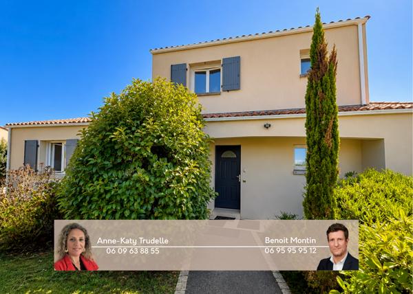 Maison
         7 pièces
        - 152 m² Exclusivité 649 000 € *