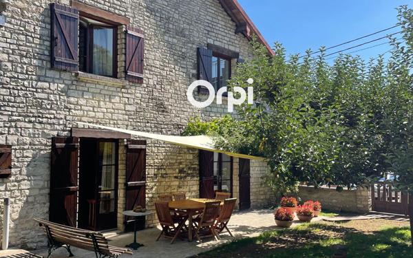 Maison à vendre    5 pièces •  Laferté-sur-Aube