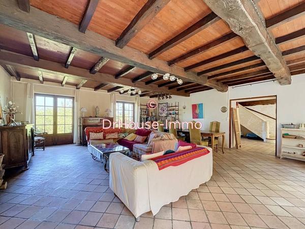 Maison à vendre 11 pièces de 500 m²