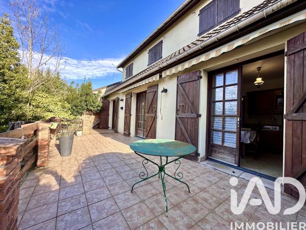 Maison à vendre 7 pièces 201 m² Trappes