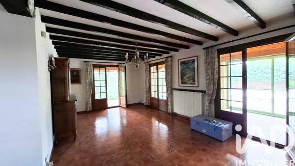 Maison à vendre 5 pièces 170 m² Entraigues-sur-la-Sorgue