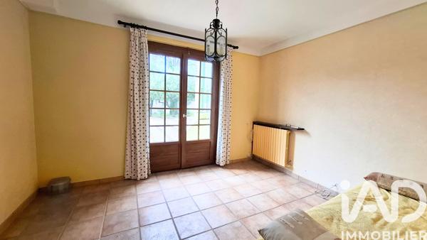 Maison à vendre 5 pièces 170 m² Entraigues-sur-la-Sorgue