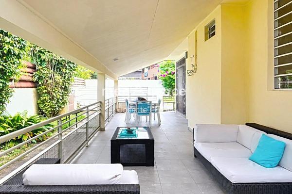 Maison à CAYENNE, 97300 - 4 pièces 82m²