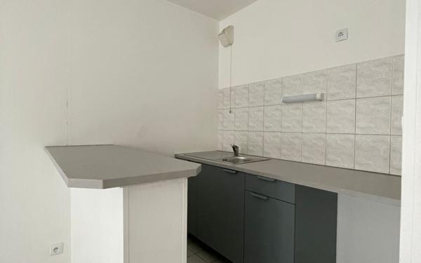 Appartement à vendre    1 pièce •  Yerres