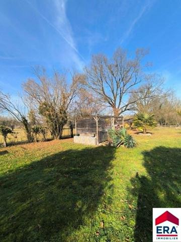 Maison de charme à Veyrins-Thuellin : 6 pièces, 4 chambres, poêle à granulés et terrain XXL !
