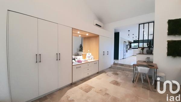 Maison 8 pièces de 239 m² à Villeneuve-sur-Lot (47300)