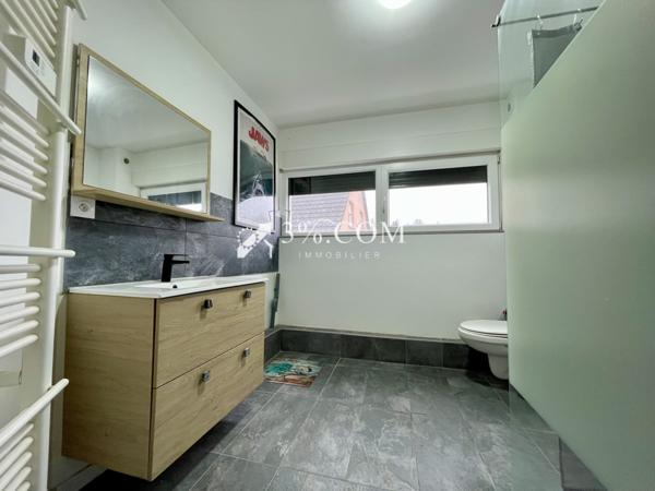 Maison 5 pièce(s) 3 chambre(s) 99 m²