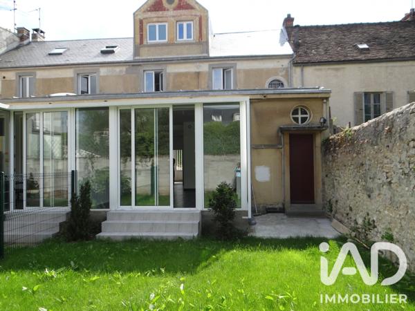 Immeuble à vendre 300 m² Étampes