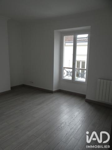 Immeuble à vendre 300 m² Étampes