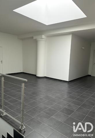 Immeuble à vendre 300 m² Étampes