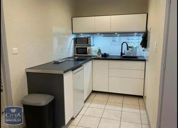 Appartement à louer 2 pièces 30.88m² Oyonnax (01100)