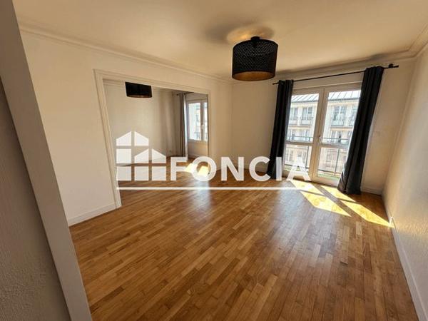 Location Appartement 4 pièces 90.16 m² - 35 RUE DE GLASGOW Brest 29200